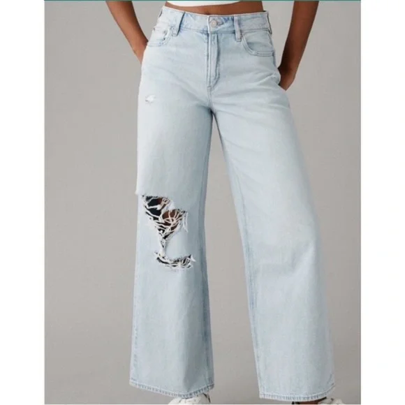 American Eagle Super High Rise Baggy Wide
Leg Ankle Jeans Strigid Denim Size 2 - Picture 1 of 13